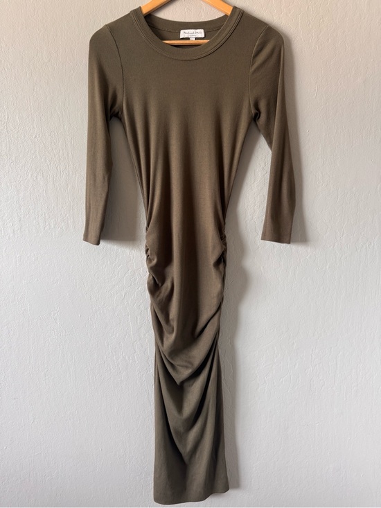 Michael Stars Dresses & Skirts - Michael Stars Ultra Rib Olive Green 3/4 Sleeve Ruched Midi Dress with Side Slit